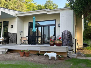 Cozy Spot - Available Ski Season - Boyne City
